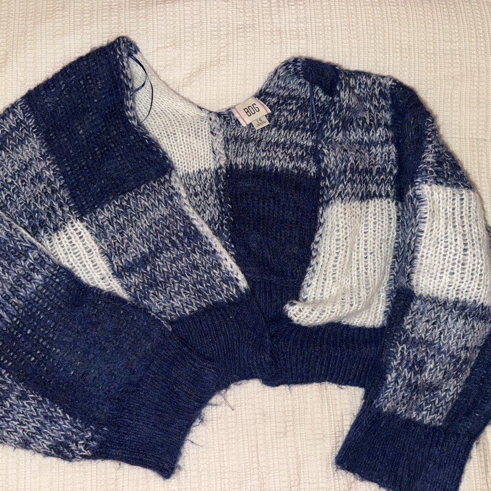 Urban Oversized Plaid Sweater